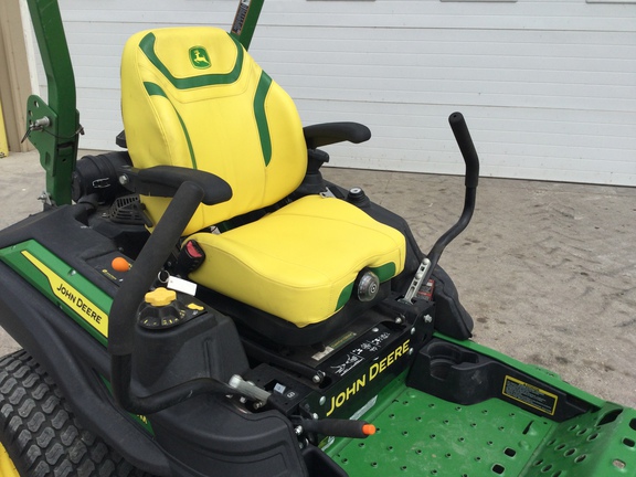 2025 John Deere Z960M Mower/Zero Turn
