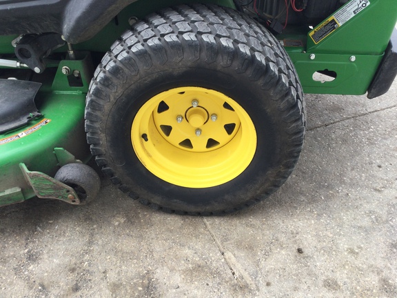 2025 John Deere Z960M Mower/Zero Turn