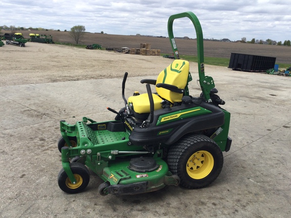 2025 John Deere Z960M Mower/Zero Turn