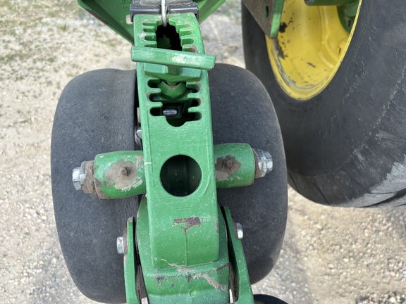 2012 John Deere 1790 Planter