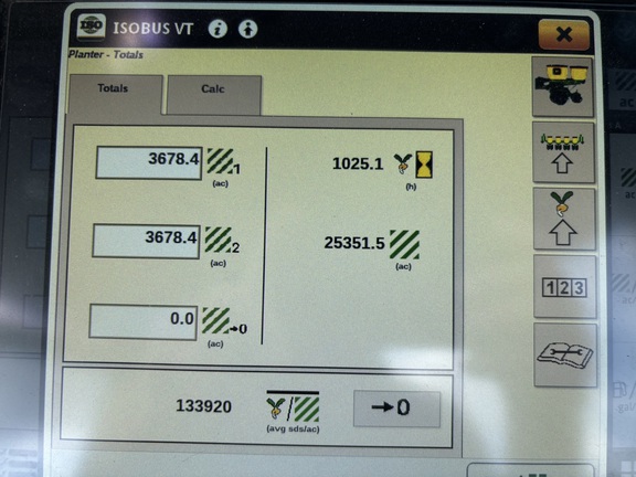 2012 John Deere 1790 Planter