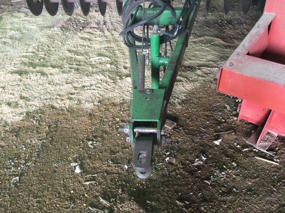 1990 John Deere 714 Chisel Plow