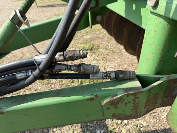 1990 John Deere 714 Chisel Plow