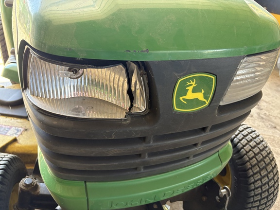2011 John Deere X744 Garden Tractor