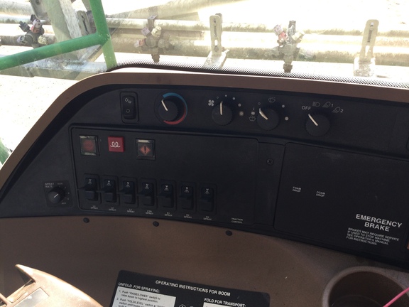 2008 John Deere 4830 Sprayer/High Clearance