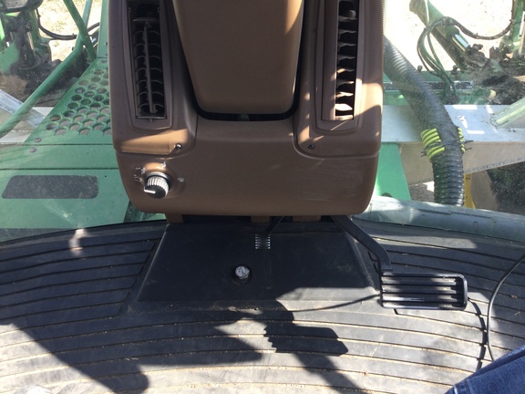 2008 John Deere 4830 Sprayer/High Clearance