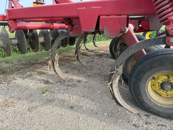 2012 Sunflower 4511-11 Chisel Plow