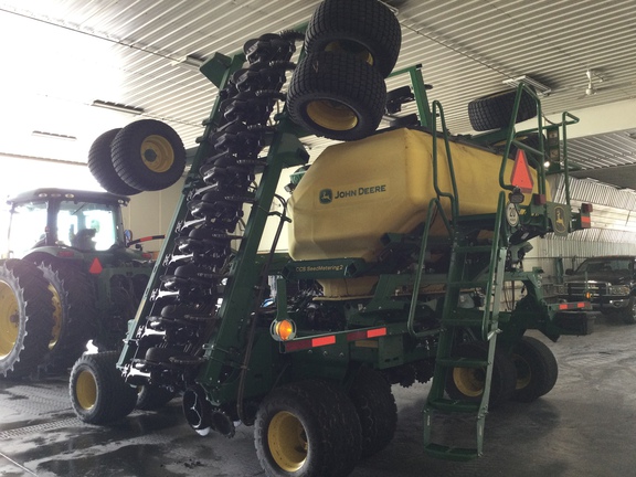 2022 John Deere N540C Air Seeder