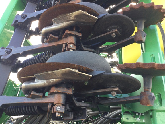 2022 John Deere N540C Air Seeder