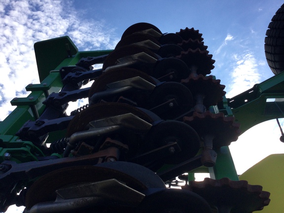 2022 John Deere N540C Air Seeder