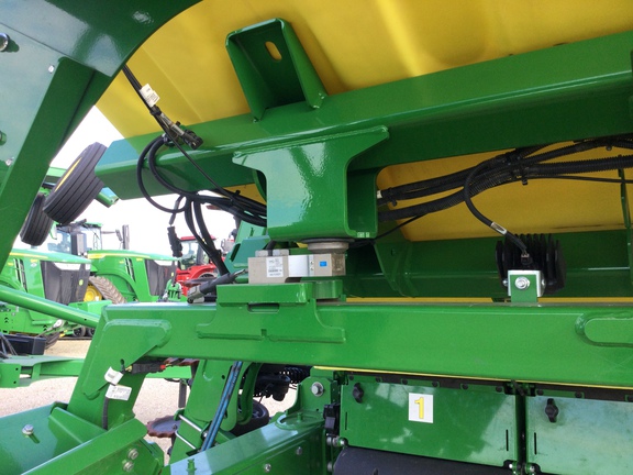 2022 John Deere N540C Air Seeder