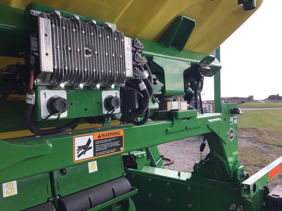 2022 John Deere N540C Air Seeder