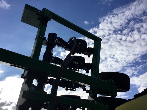 2022 John Deere N540C Air Seeder