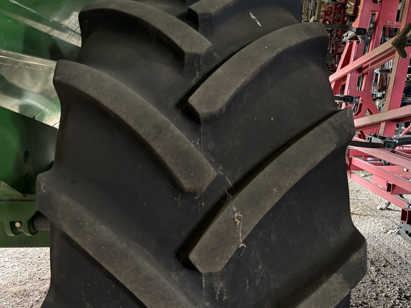 2019 Parker 1142 Grain Cart