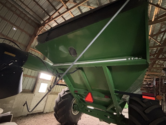 2019 Parker 1142 Grain Cart