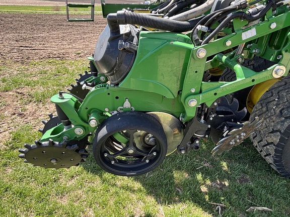 2024 John Deere DB60 Planter