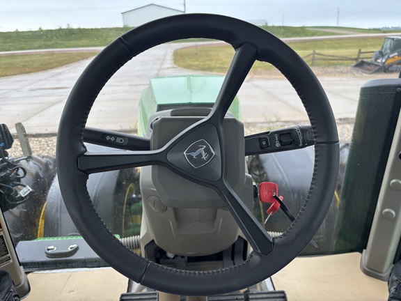 2025 John Deere 8R 370 Tractor
