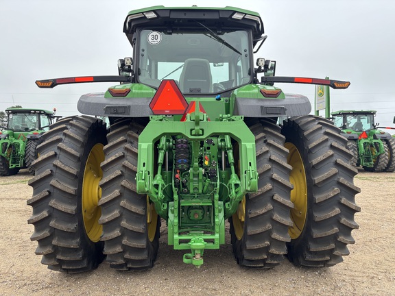 2025 John Deere 8R 370 Tractor
