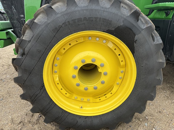2025 John Deere 8R 370 Tractor