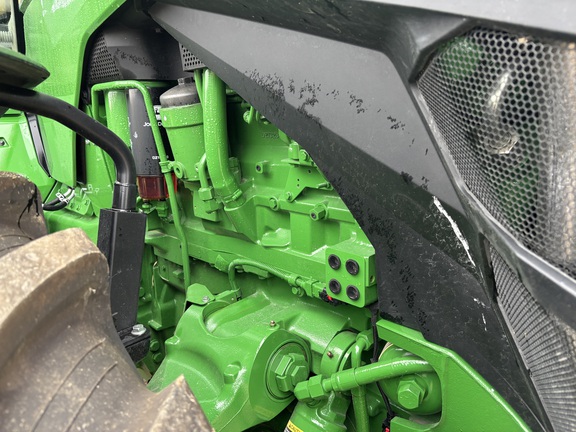 2025 John Deere 8R 370 Tractor