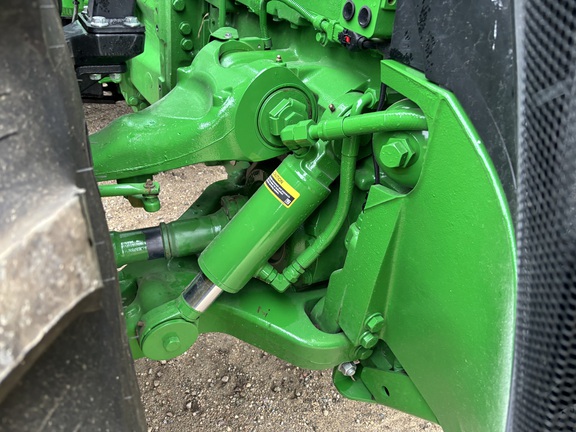 2025 John Deere 8R 370 Tractor