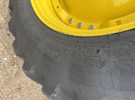 2025 John Deere 8R 370 Tractor