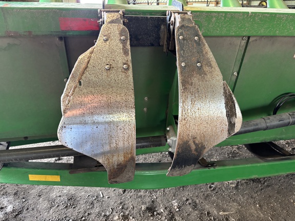 2012 John Deere 612C Header Corn Head