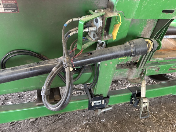 2012 John Deere 612C Header Corn Head