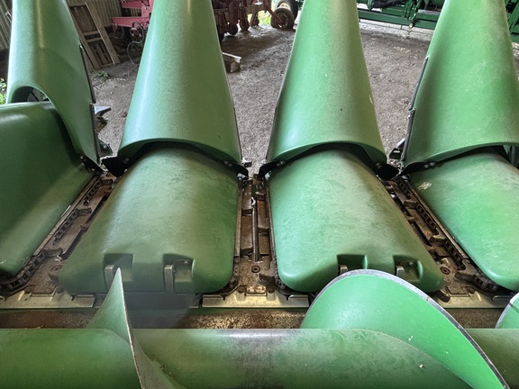 2012 John Deere 612C Header Corn Head