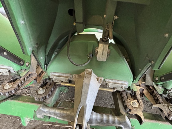 2012 John Deere 612C Header Corn Head