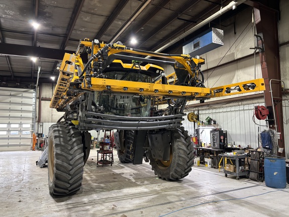 2022 Hagie STS16 Sprayer/High Clearance