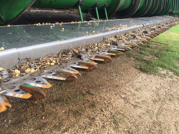 2012 John Deere 630F Header Combine