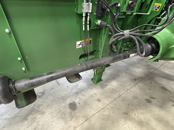 2022 John Deere C12R Header Corn Head