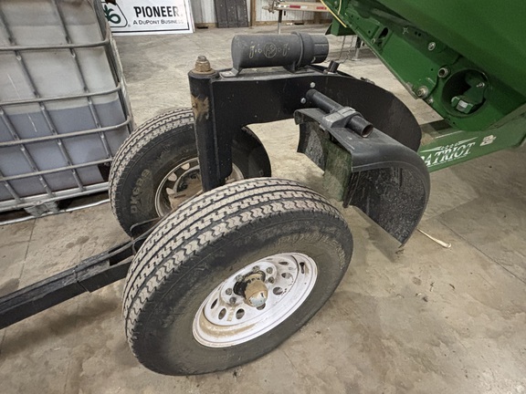 2017 Patriot 37 Header Transport