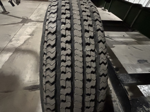 2017 Patriot 37 Header Transport