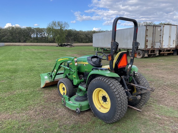 2007 John Deere 3320 Tractor Compact