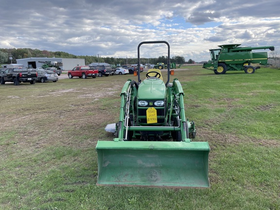 2007 John Deere 3320 Tractor Compact