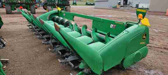 2010 John Deere 608C StalkMaster Header Corn Head