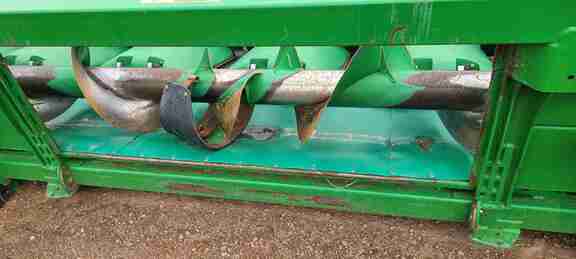 2010 John Deere 608C StalkMaster Header Corn Head