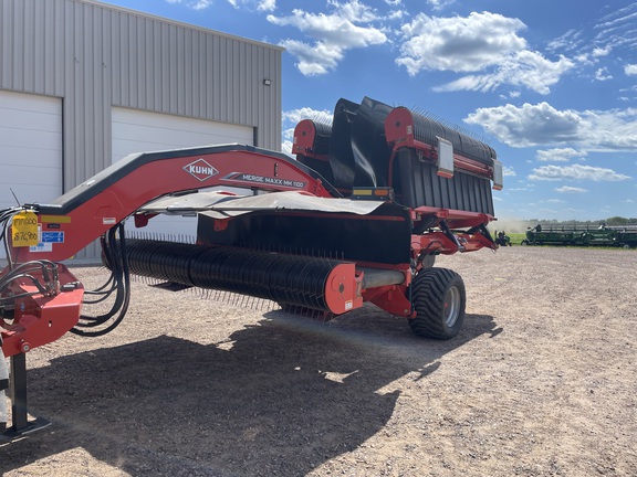 Kuhn MM1100 Hay Merger