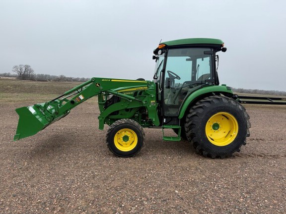2023 John Deere 4066R Tractor Compact