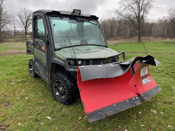 2018 John Deere XUV 835R ATV