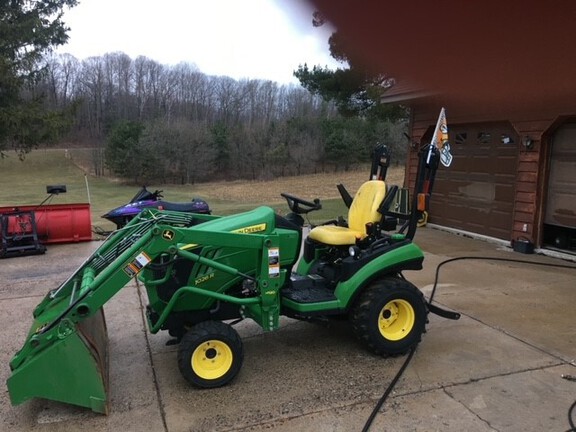 2012 John Deere 1026R Tractor Compact