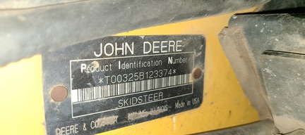 2006 John Deere 325 Skid Steer Loader