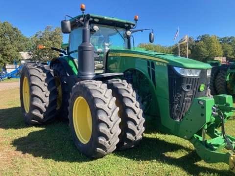 2016 John Deere 8270R Tractor