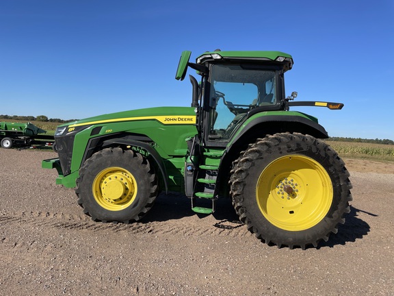 2021 John Deere 8R 230 Tractor