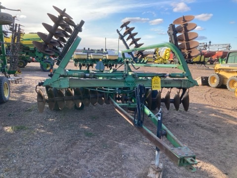 John Deere 235 Disk