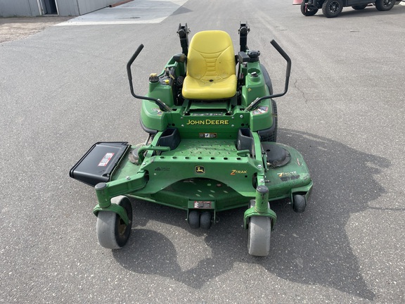 2012 John Deere Z720A Mower/Zero Turn