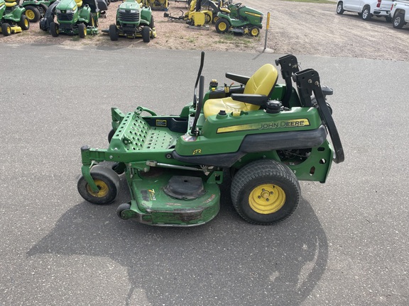 2012 John Deere Z720A Mower/Zero Turn