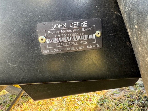 2000 John Deere F911 Mower/Front Deck